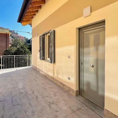 Bilocale In Zona Corte Di Mare Apartamento Varazze